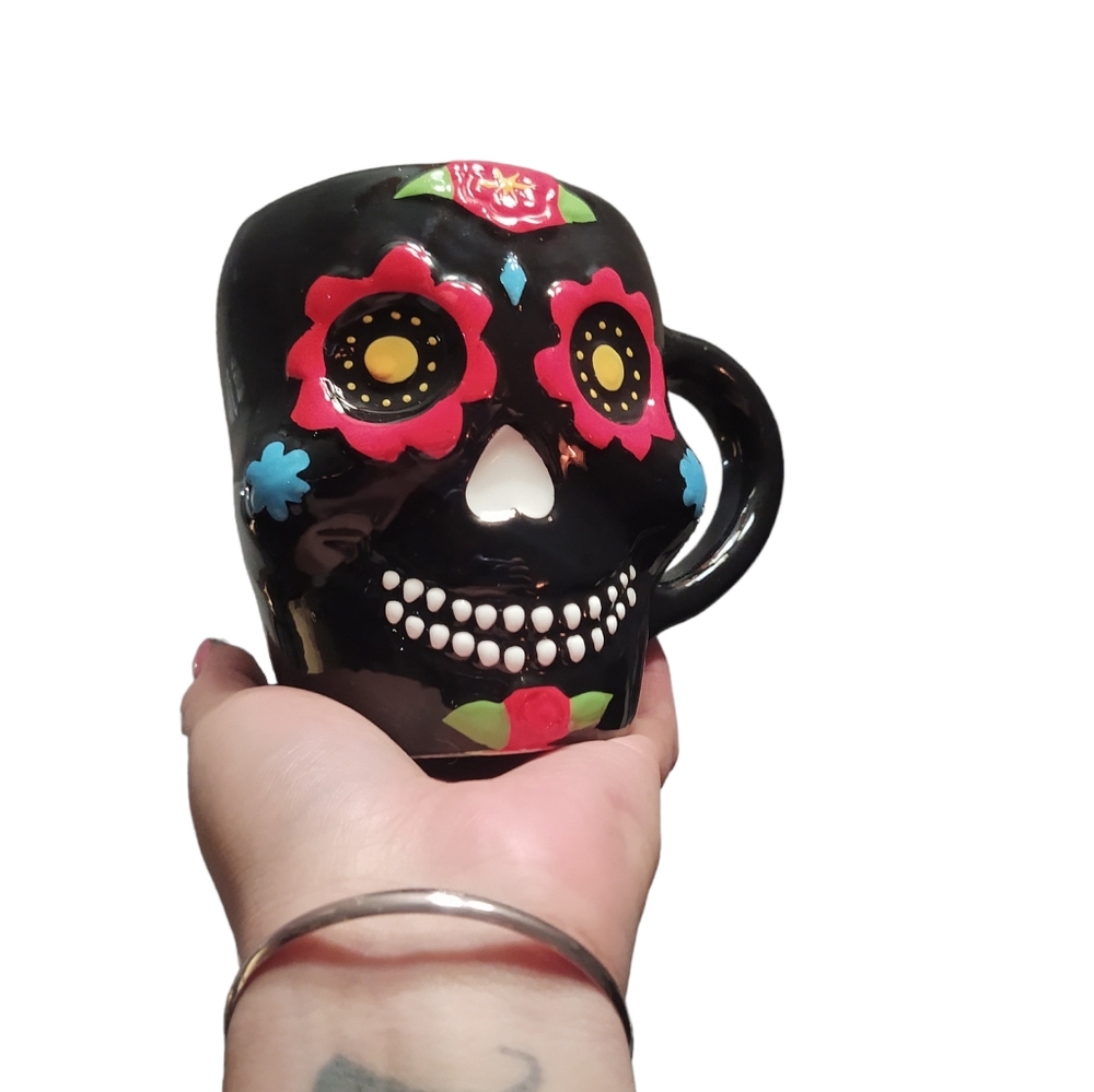Candy skulls day of the dead ceramic coffee mug. - Picture 4 of 6